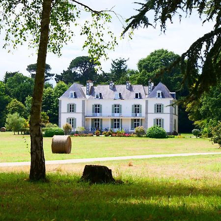 플레뇌프-발-앙드레 Domaine Du Cloitre B&B 외부 사진